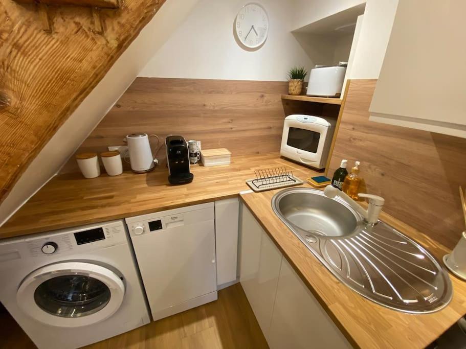 Charmant Appartement - Proche Chateau Cite Carcassonne Eksteriør bilde